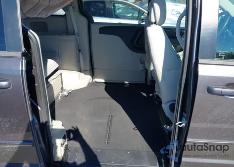 2015 Dodge Grand Caravan Se z USA, uszkodzony, nr VIN 2C4RDGBG0FR685968